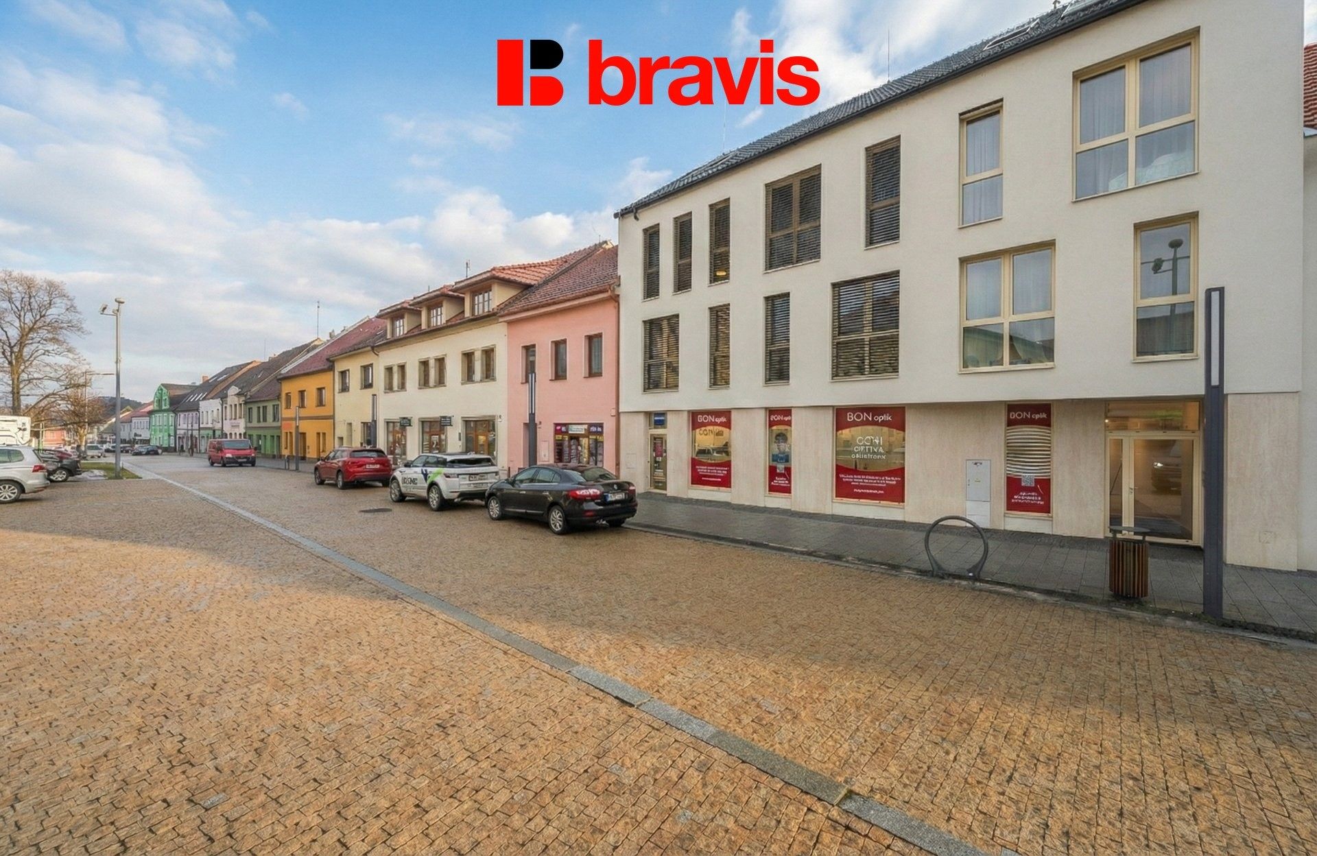 Obchodní prostory, Sušilovo náměstí, Rousínov, 99 m²