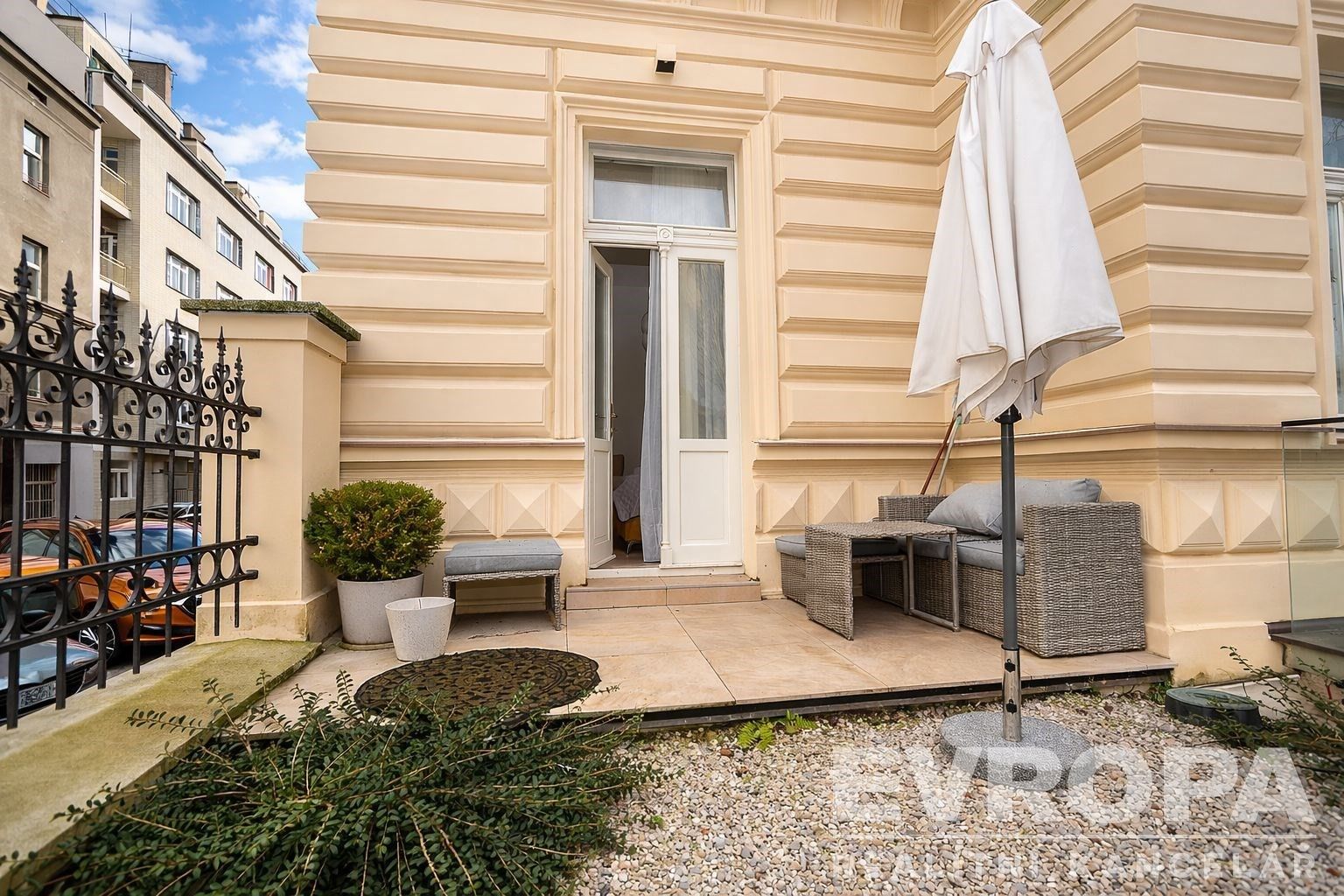 2+kk, U Zvonařky 358, Praha, 69 m²