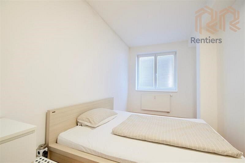 Byt 2+kk · 57 m² · V koutě, Praha 4 - Libuš - 4