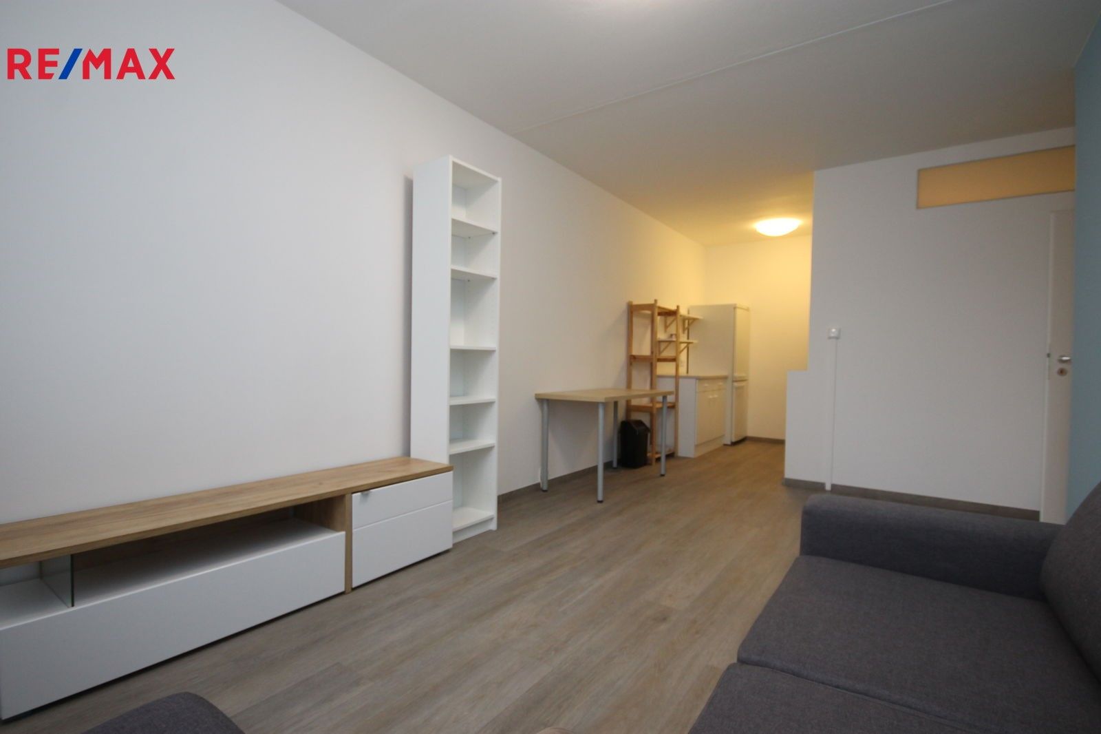 Pronájem byt 2+kk - Werichova, Praha, 45 m²