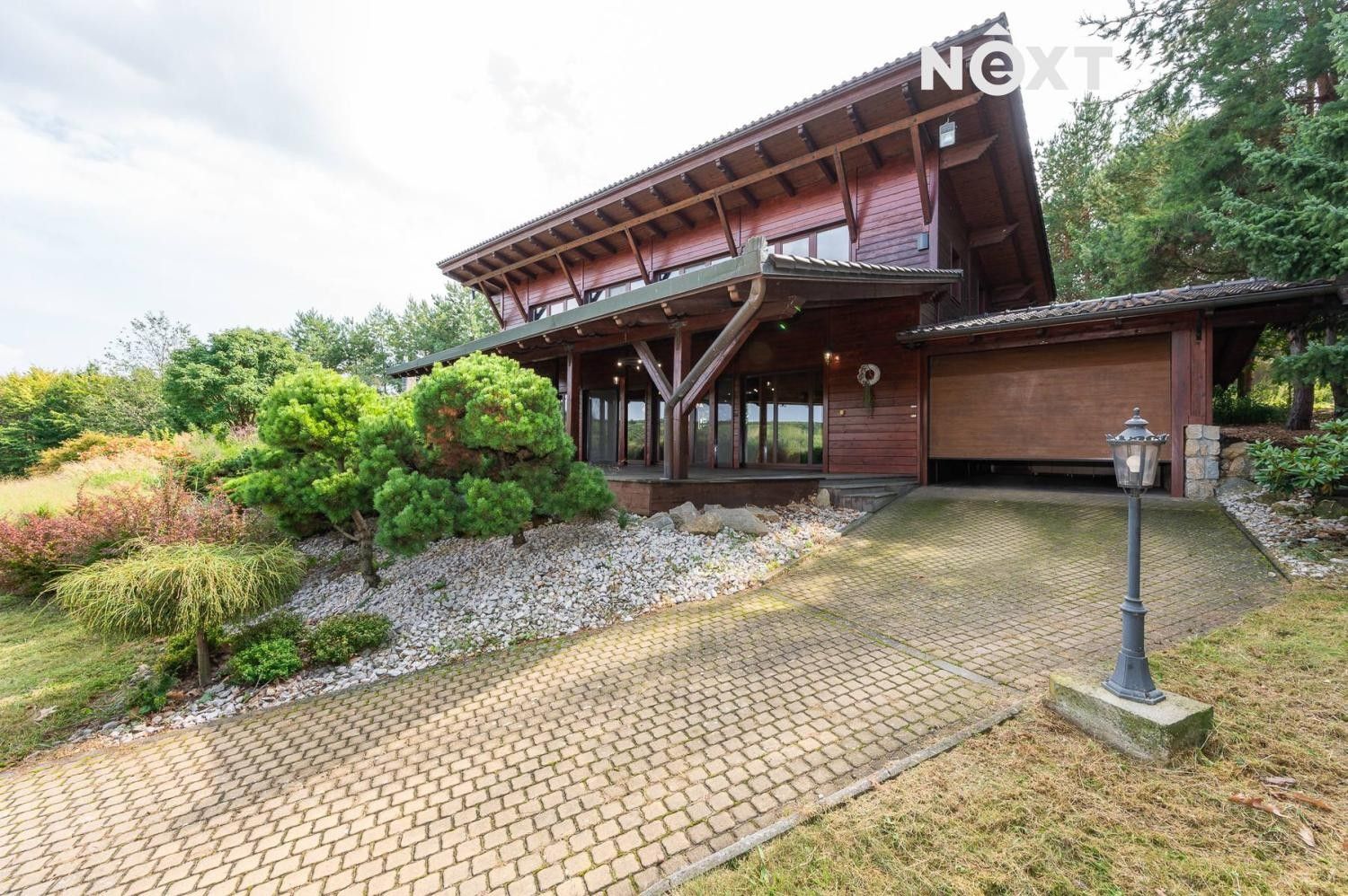 Rodinné domy, Louka, 254 m²