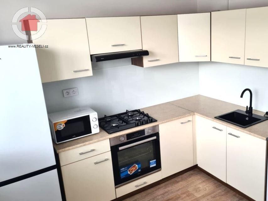 Byty, Veselí nad Moravou, 698 01