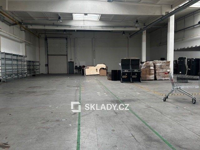 Pronájem sklad - Brno, 563 m²