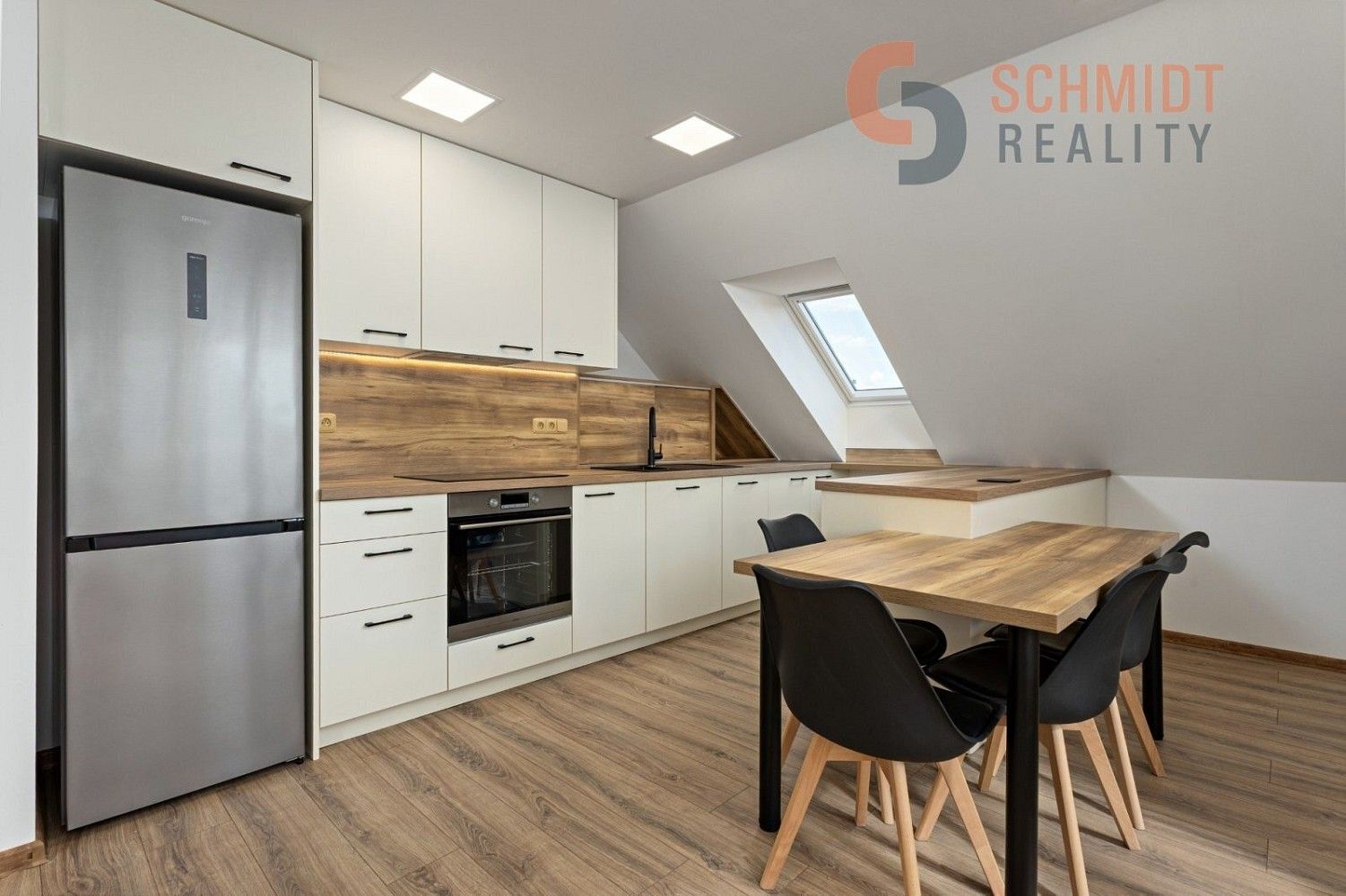 3+kk, Lednice, okres Břeclav, Jihomoravský kraj, 77 m² - 1