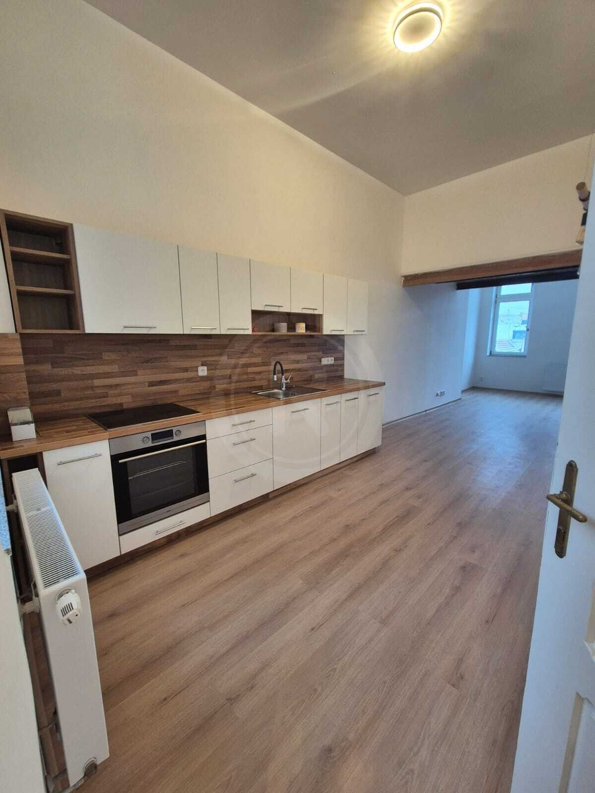 Prodej byt 3+kk - Karla IV. 104, České Budějovice, 90 m²