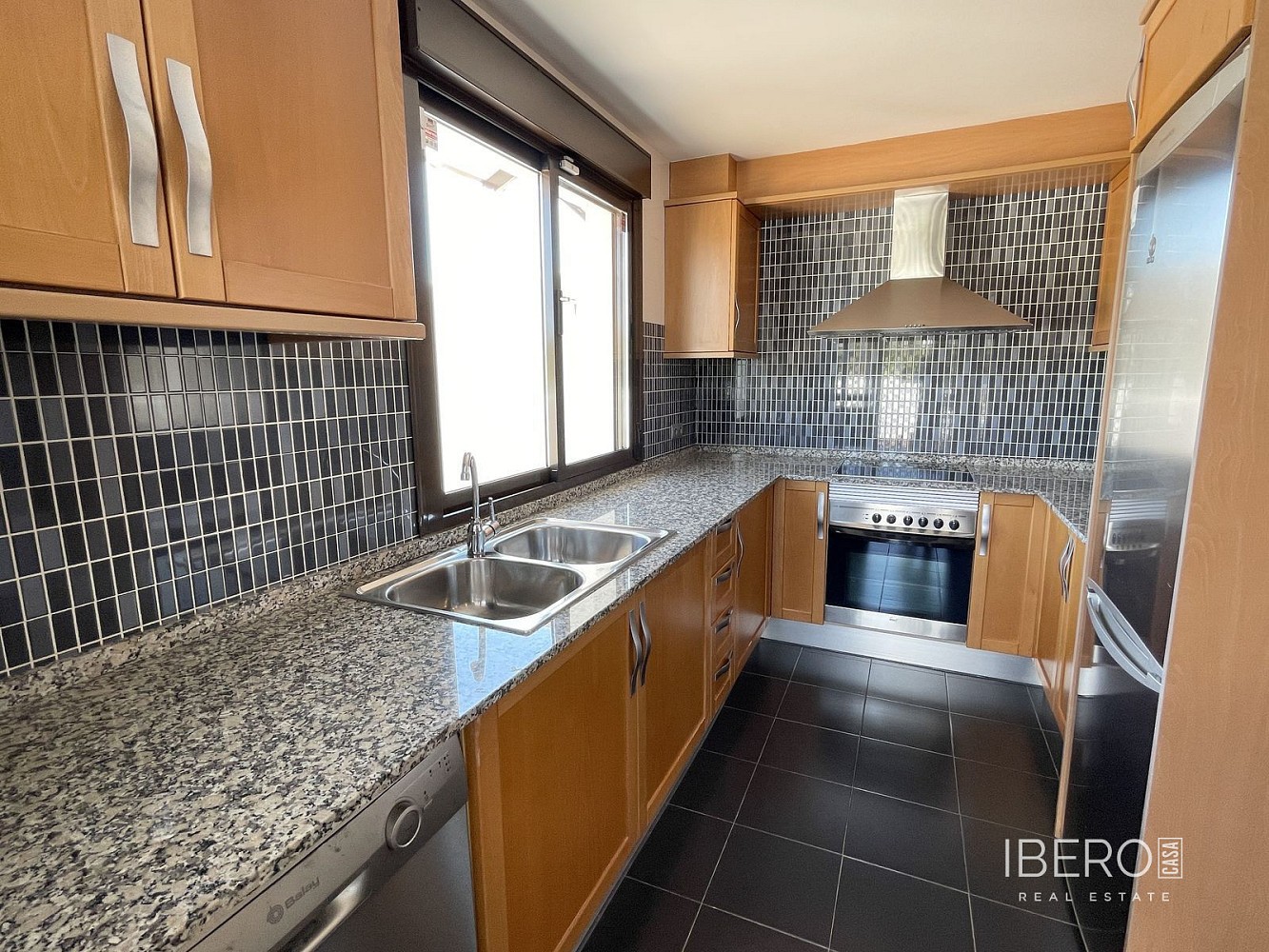 Prodej byt 4+kk - New Golden Mile, Španělsko, 120 m² - 5