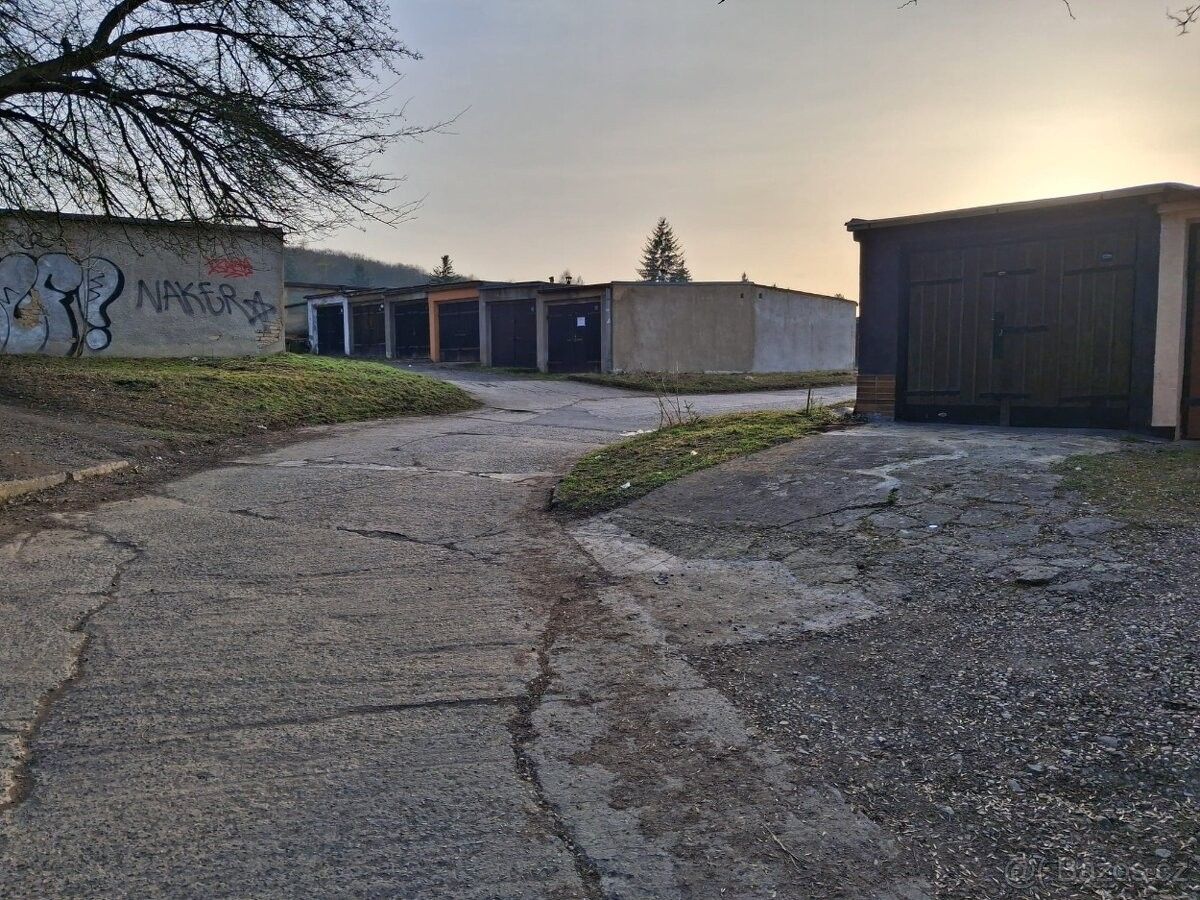 Pronájem garáž - Teplice, 415 01