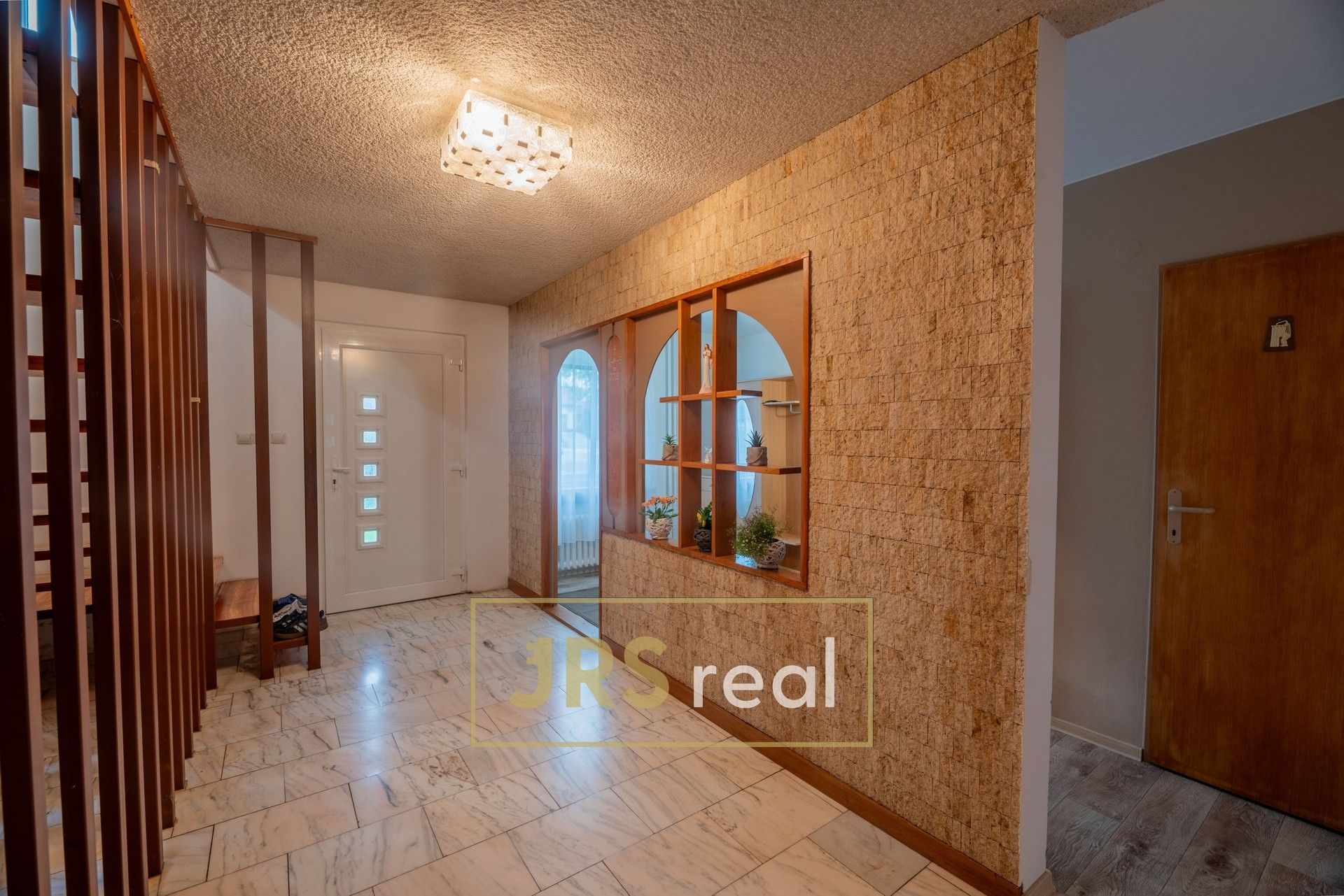 Prodej rodinný dům - Moravany, 226 m² - 5