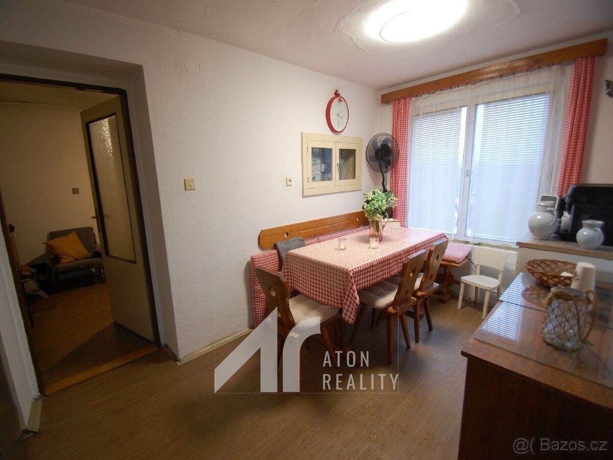 Rodinné domy, Oleksovice, 671 62