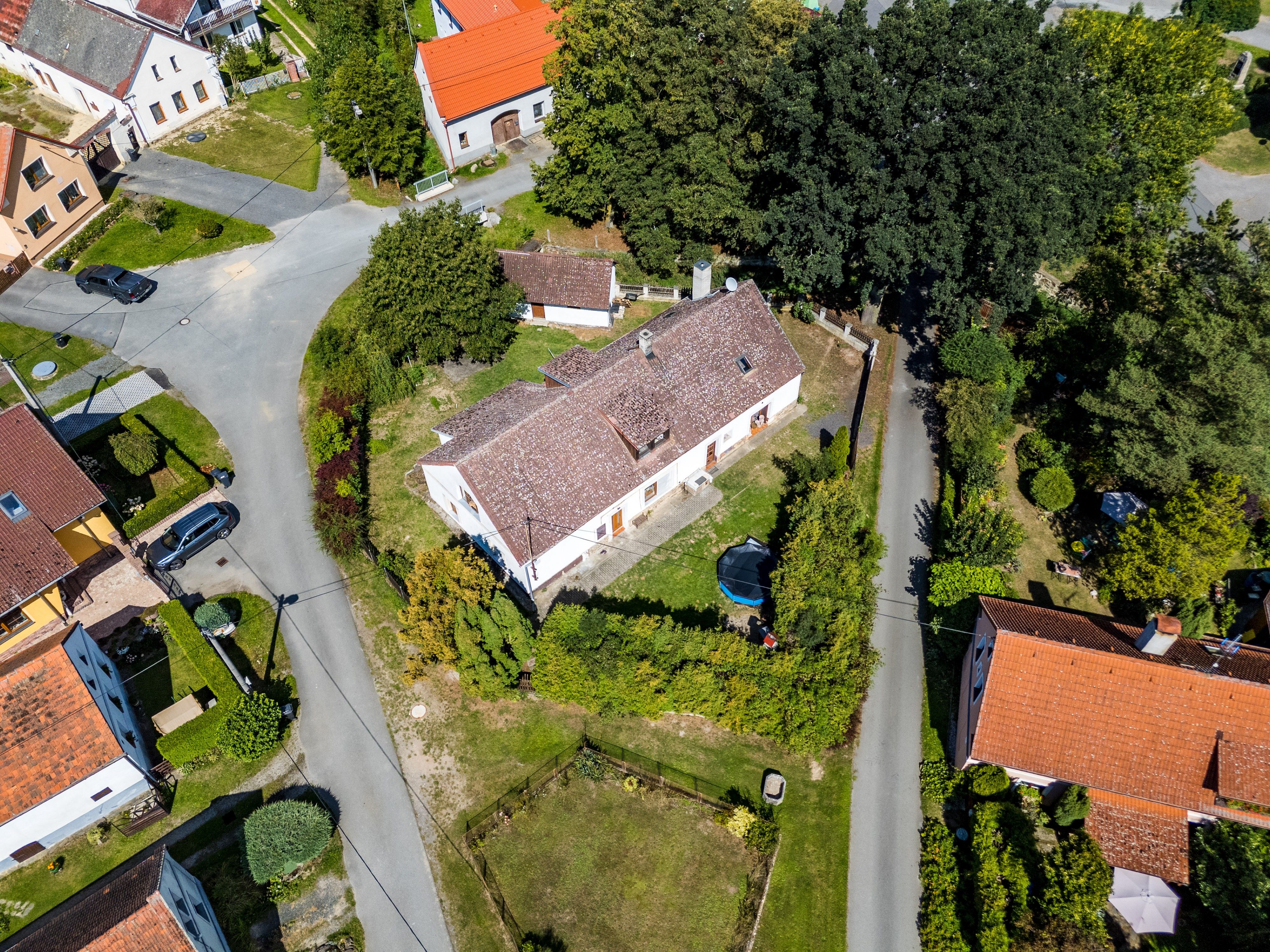 Rodinné domy, Holostřevy, Bor, 270 m²