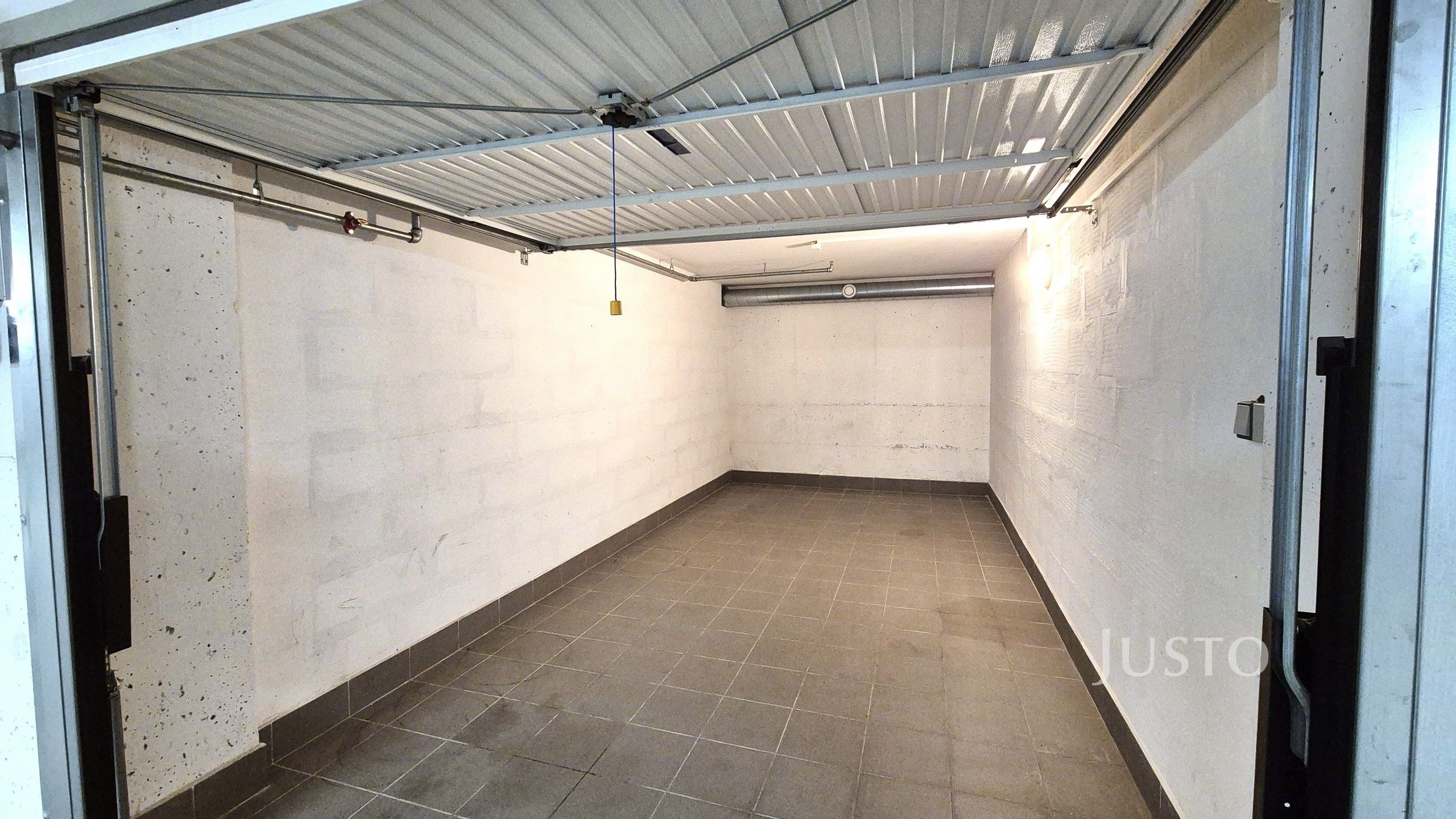 Garáže, Švantlova 144, Písek Budějovické Předměstí, 17 m² - 1