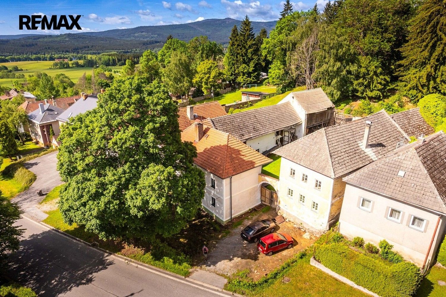 Ubytovací zařízení, 185 m²