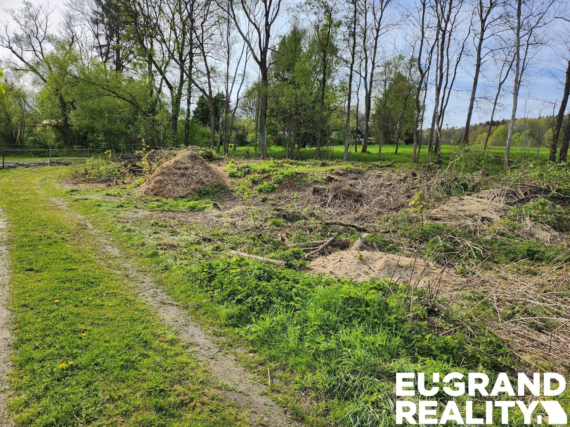 Pozemky pro bydlení, Staré Křečany, 813 m²