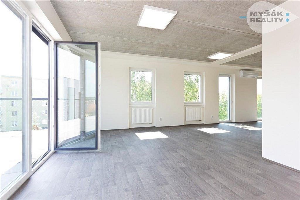 4+kk, Kladno - Kročehlavy, Středočeský kraj, 148 m² - 2