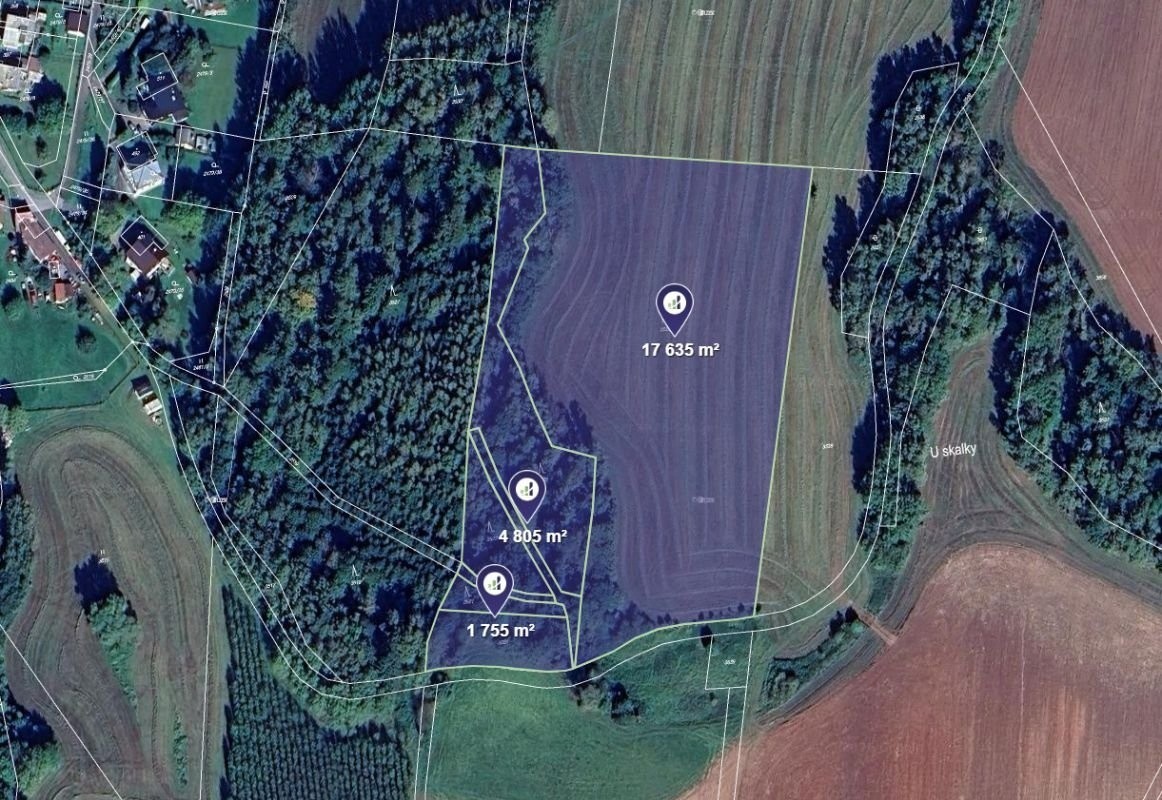 Louka, 24 195 m²