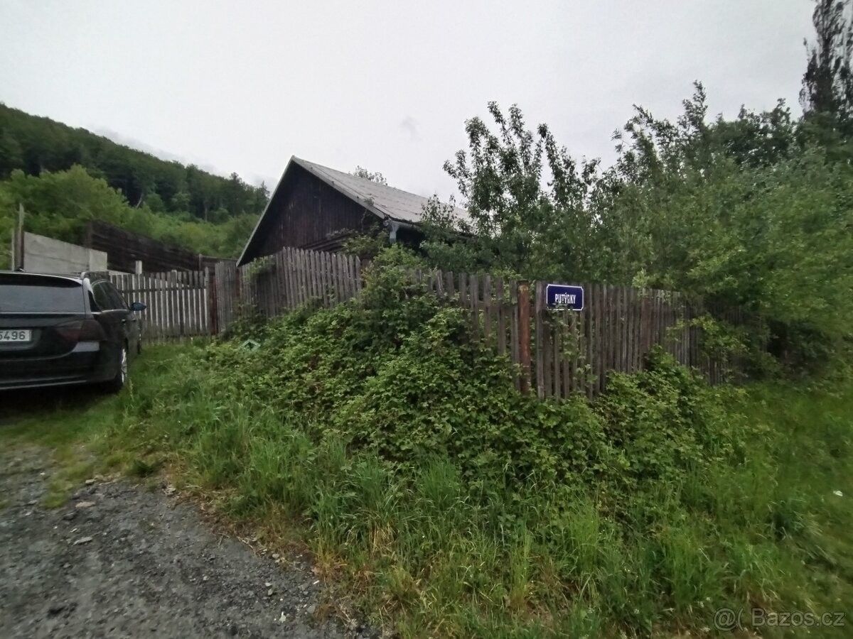 Prodej pozemek pro bydlení - Zubří, 756 54
