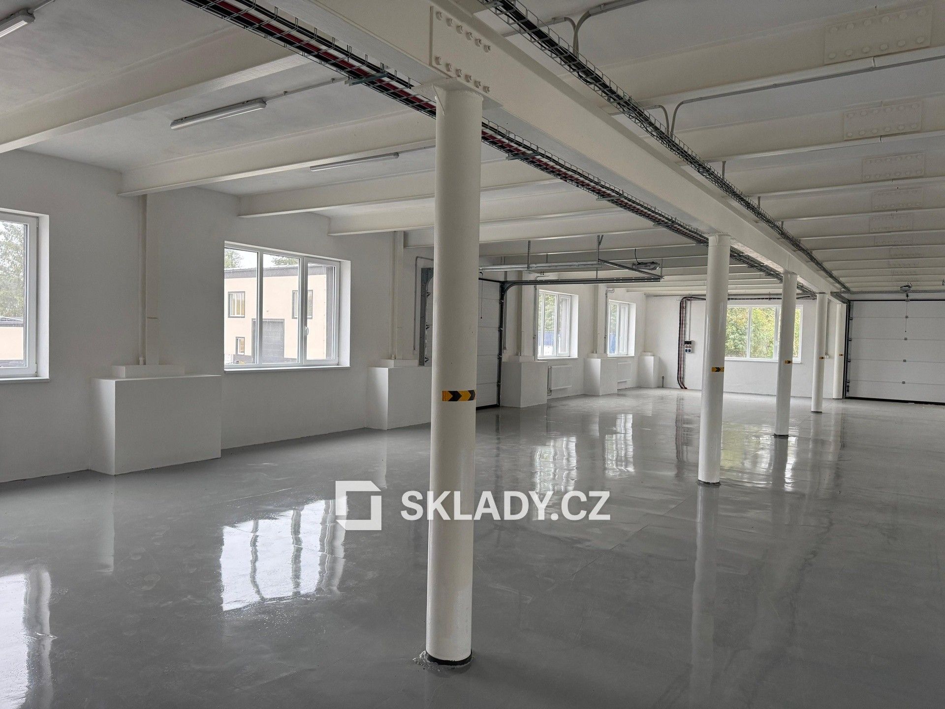 Pronájem sklad - Ostrov, 150 m² - 5
