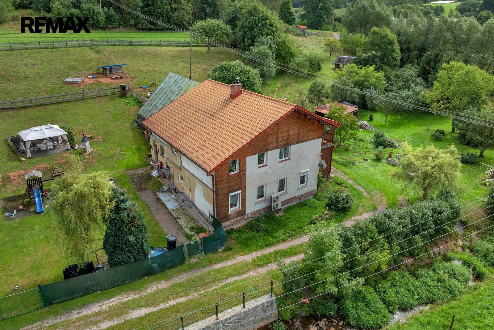 3+1, Chotěvice, 100 m²