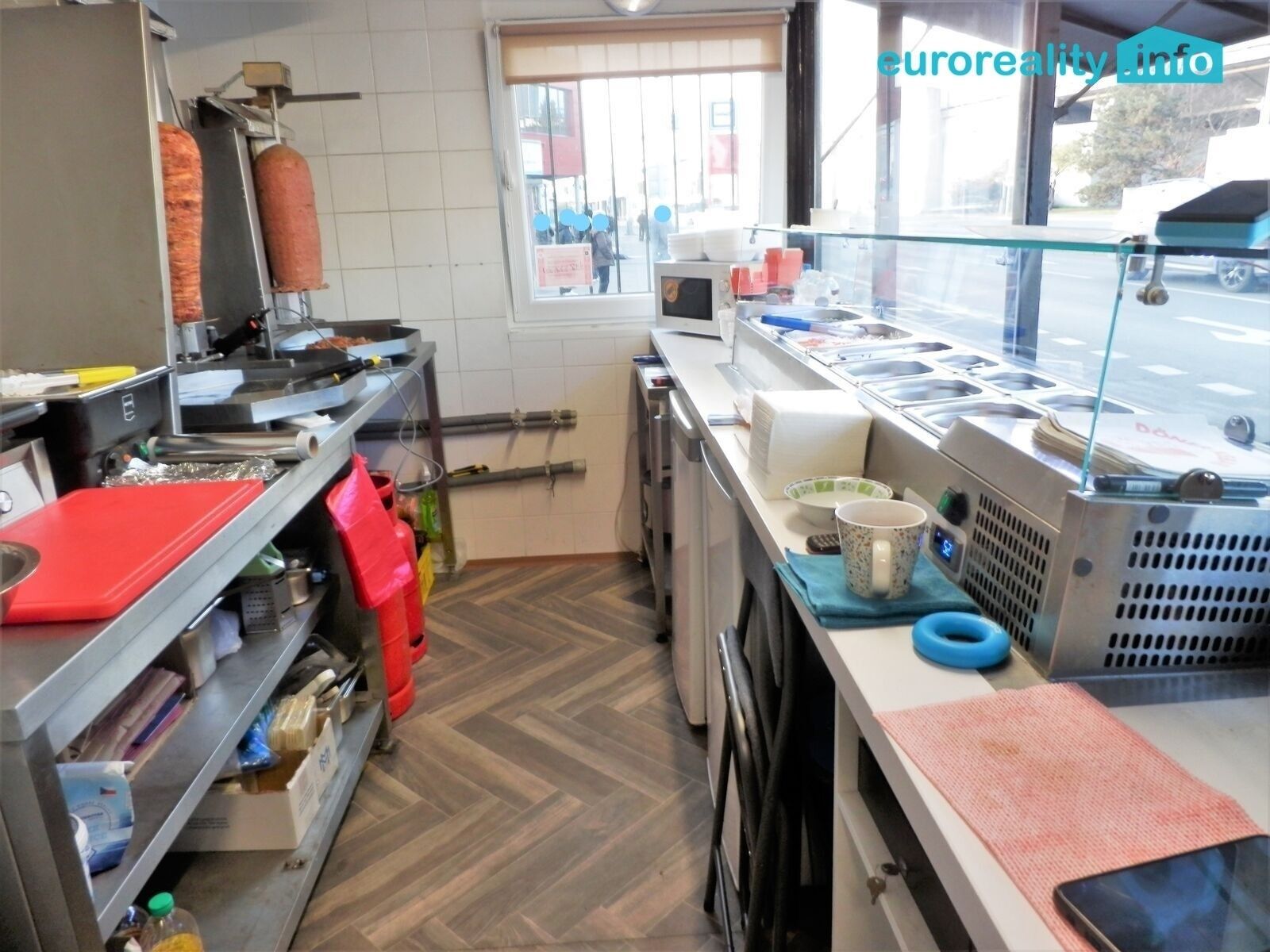 Restaurace · 10 m² · Švehlova 3125, Praha - 3