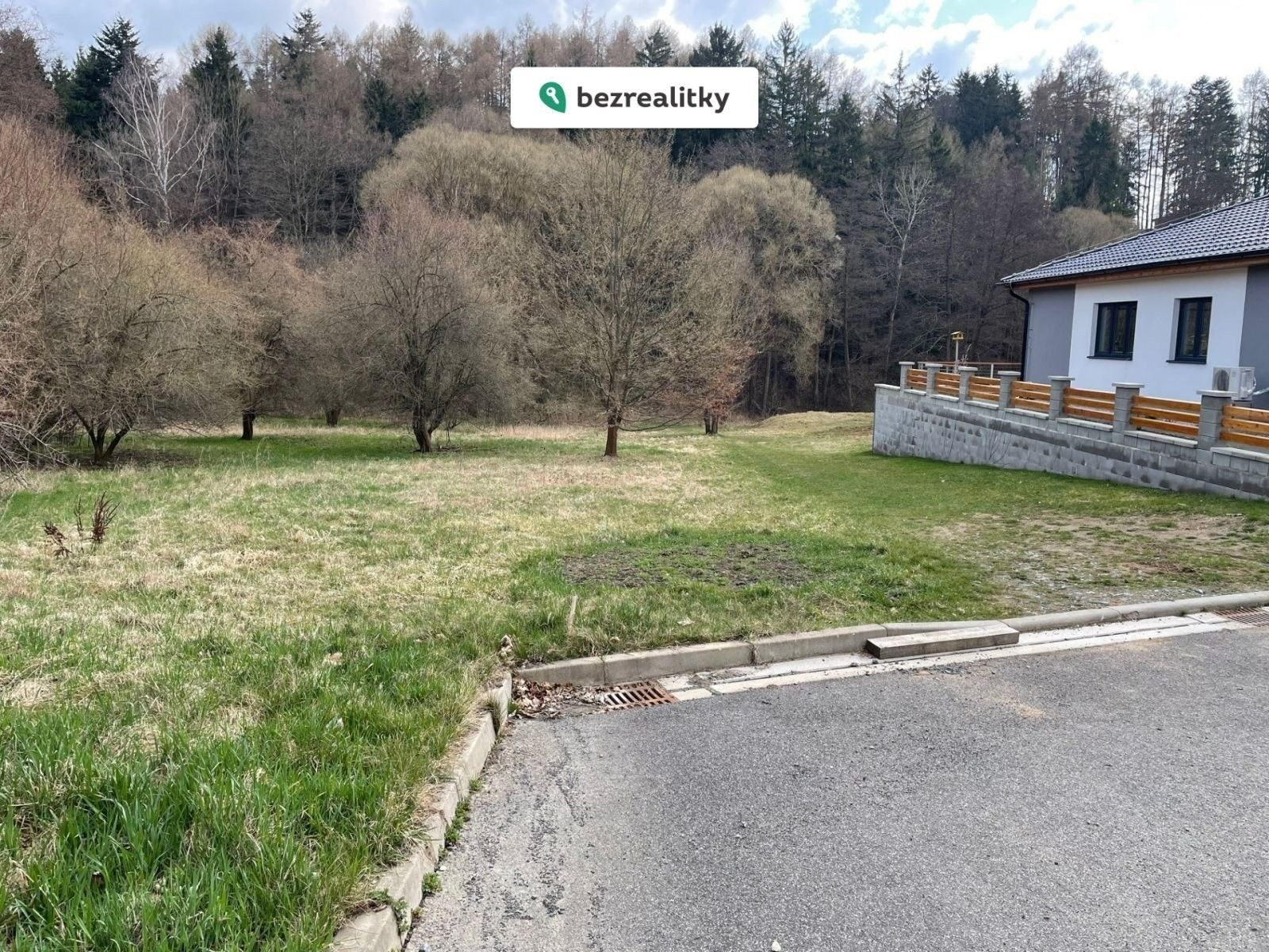 Prodej pozemek pro bydlení - Mnichovice