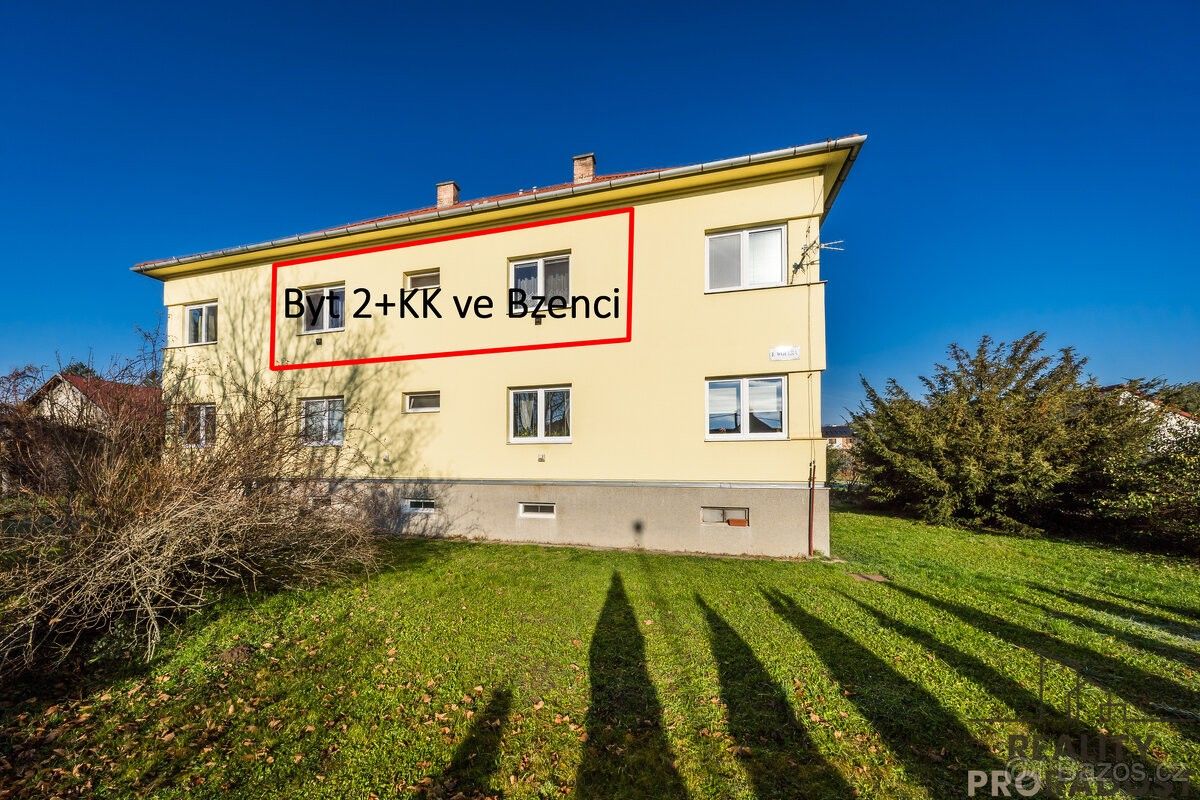 Byty, Bzenec, 696 81