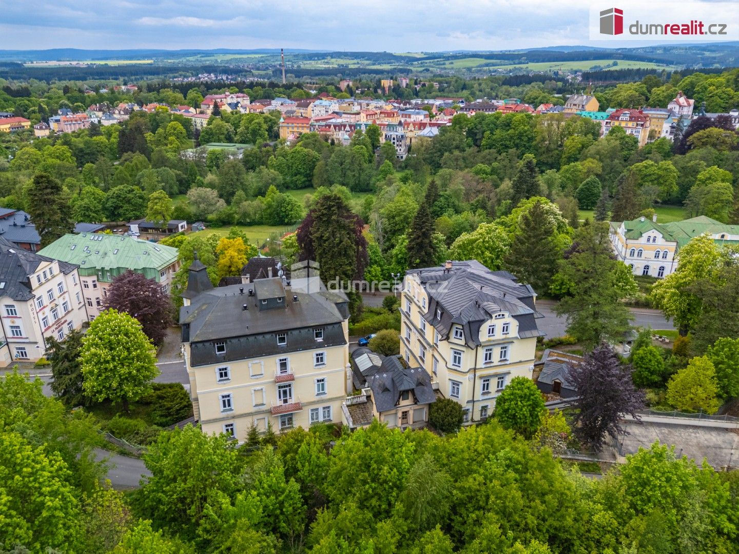 Prodej ubytovací zařízení - Zeyerova, Mariánské Lázně, 4 200 m² - 2