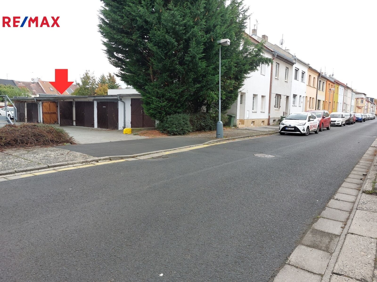 Pronájem garáž - Chomutov, 18 m²