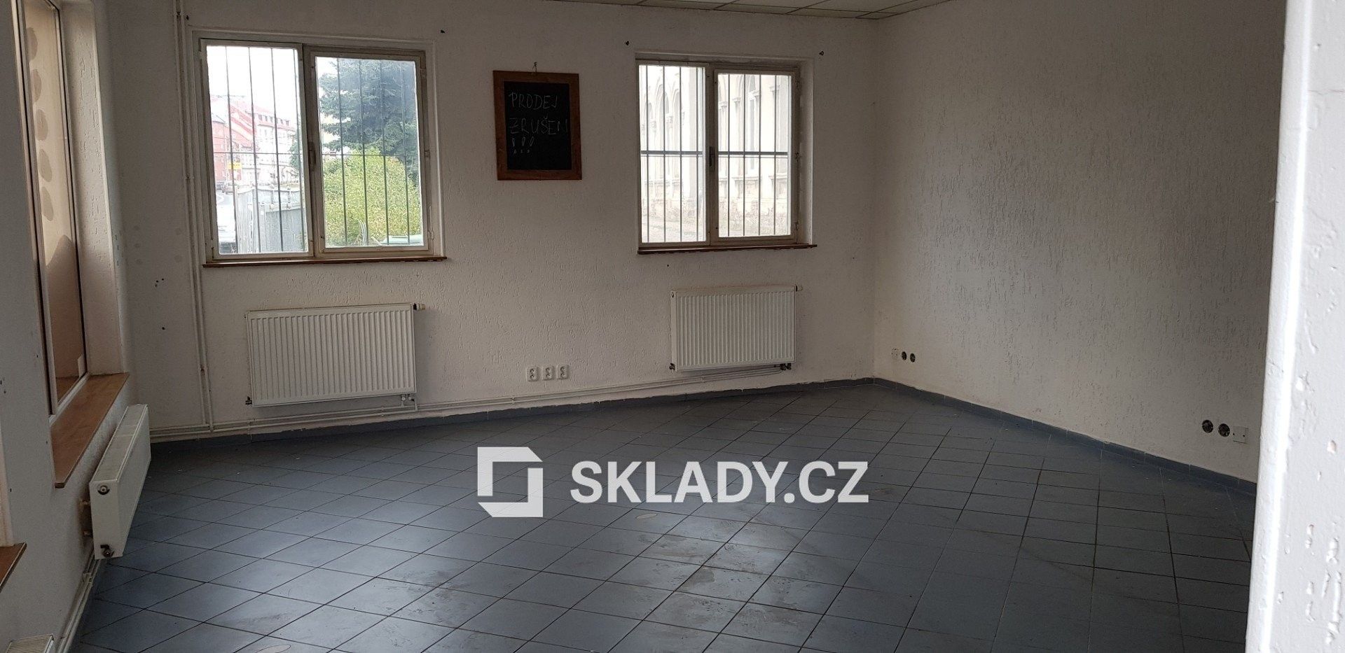 Sklady, Chomutov, 86 m² - 2