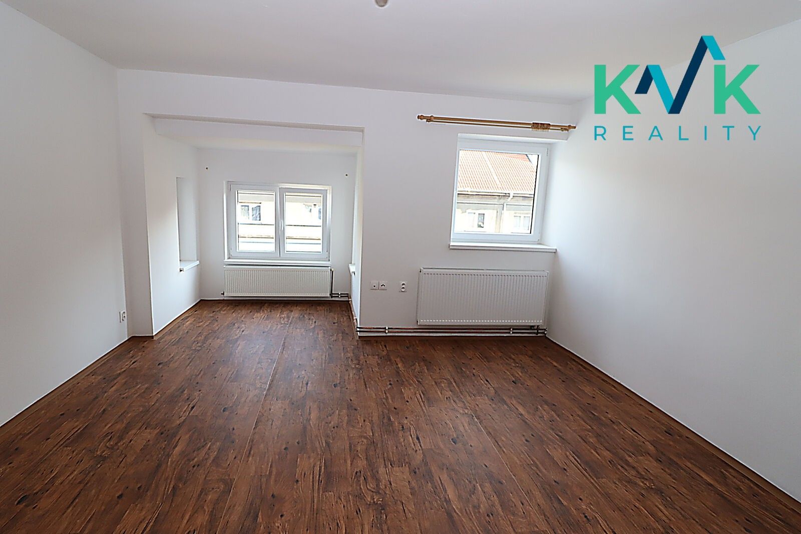 Byt 2+kk · 45 m² · U Divadla 466, Sokolov - 3