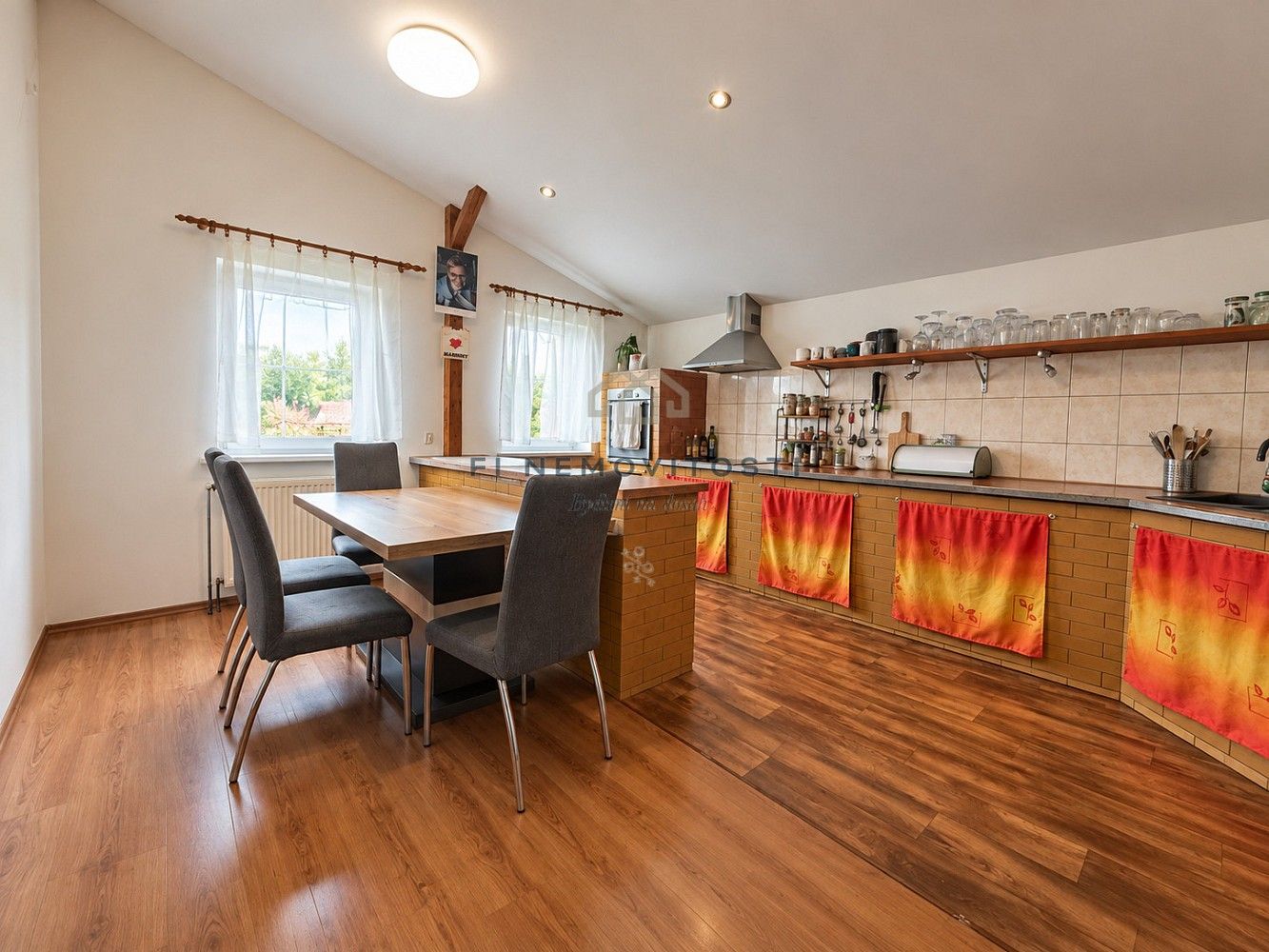 Prodej rodinný dům - Potoční, Žandov, okres Česká Lípa, 254 m² - 5