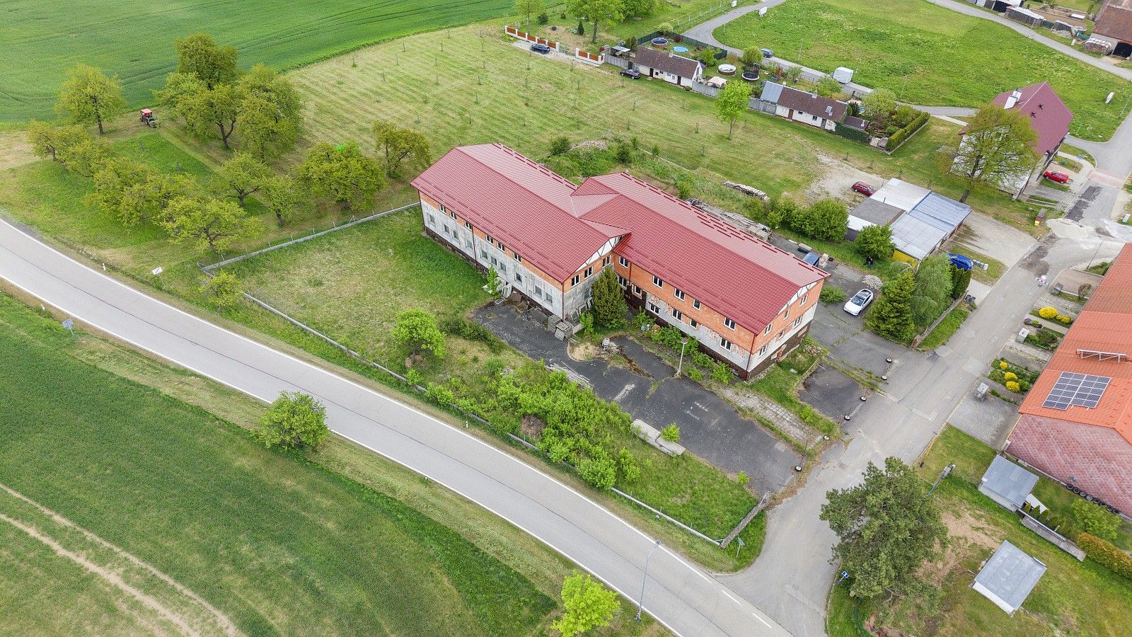 Činžovní dům · 1 650 m² · Staré Hobzí, okres Jindřichův Hradec, Jihočeský kraj - 4