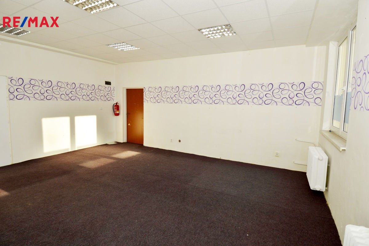 Pronájem kancelář - Lidická, Šumbark, Havířov, 36 m²