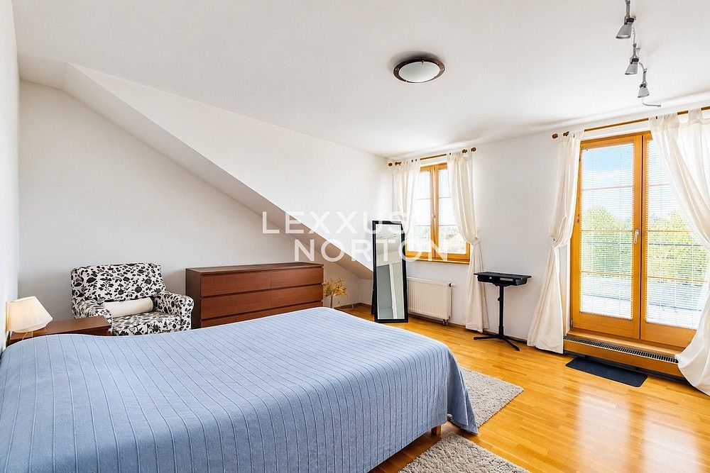 Pronájem byt 4+kk - Závěrka, Praha 6 - Břevnov, 153 m² - 5