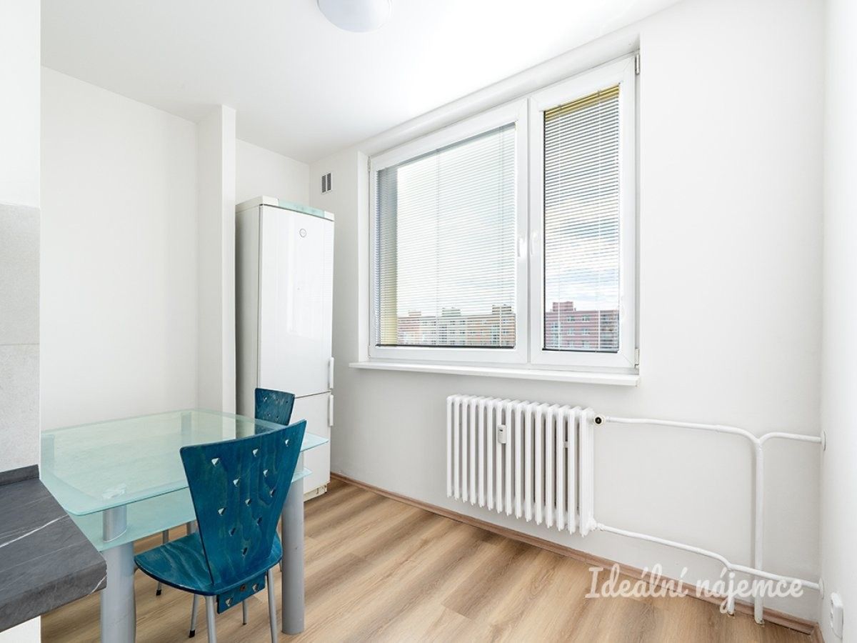 Pronájem byt 2+1 - Praha 18, Praha, 61 m²