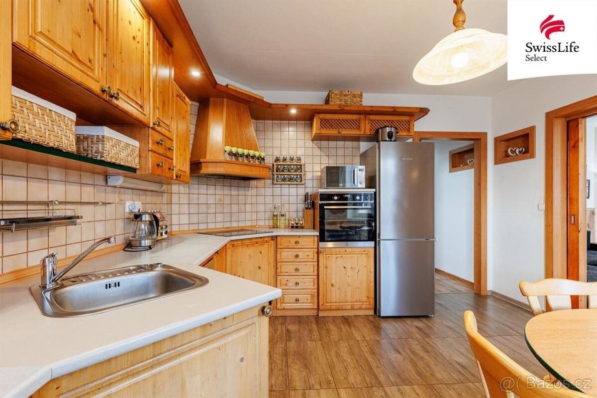 Prodej byt - Moravské Budějovice, 676 02