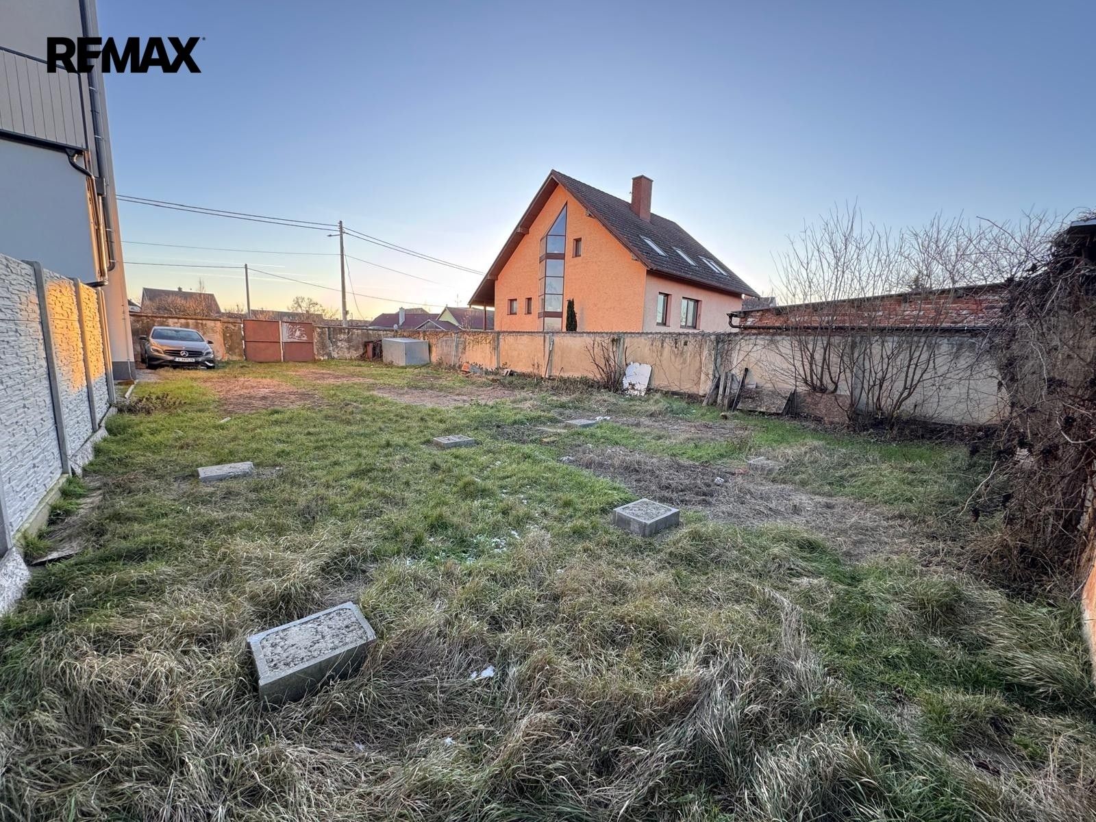 Prodej pozemek pro bydlení - Znojmo, 853 m² - 2