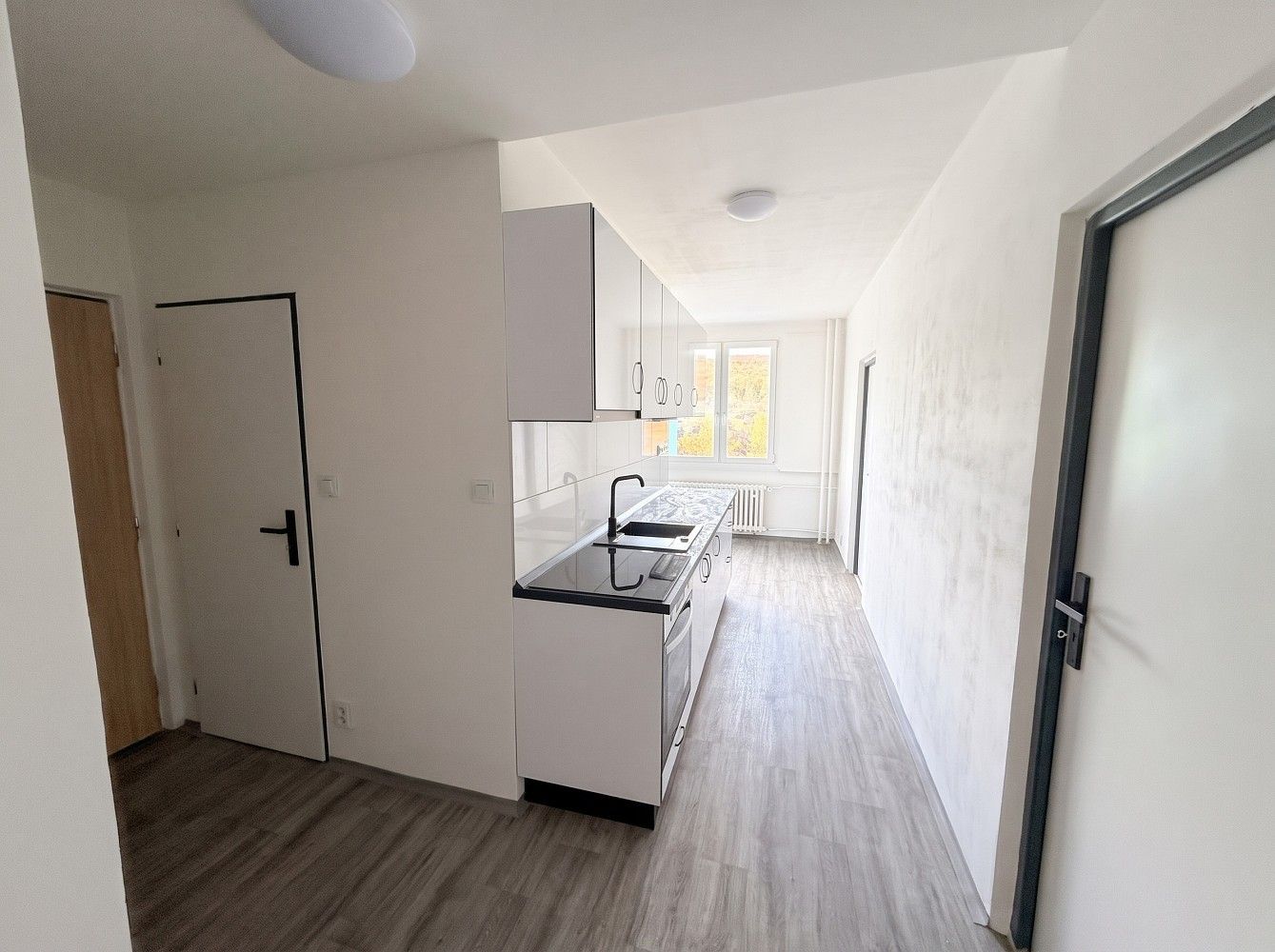 Byt 2+1 · 65 m² · Březenecká, Chomutov - 3