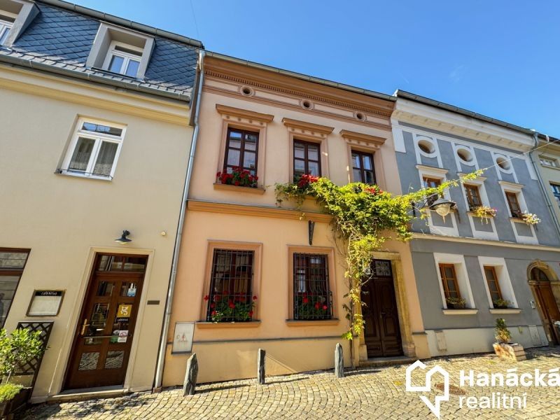 Prodej rodinný dům - Olomouc, 779 00