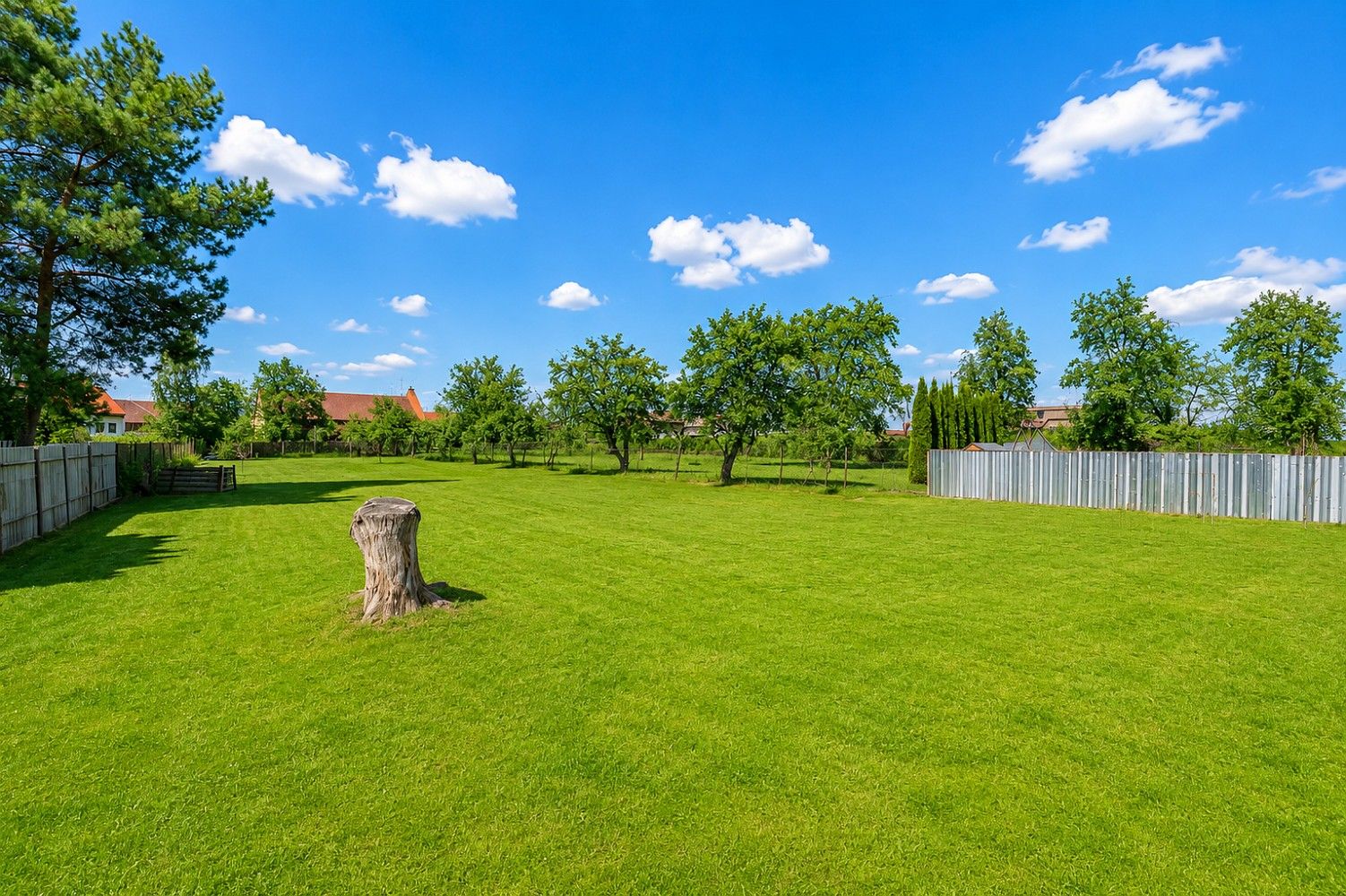 Pozemek pro bydlení, 2 427 m²