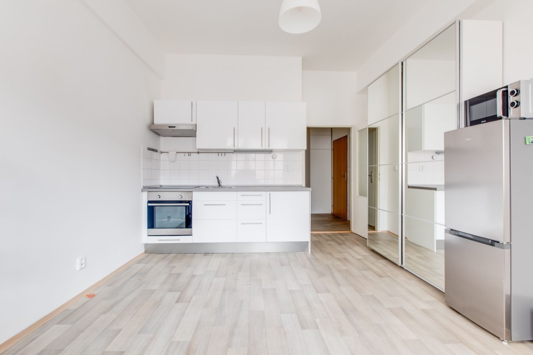 1+kk, Sokolovská, Praha - Karlín, 28 m² - 2