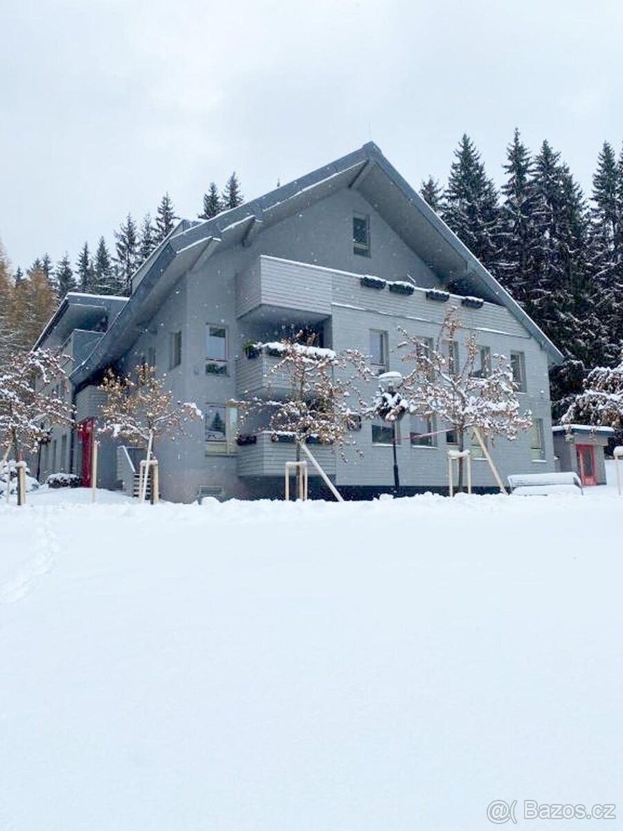 Byty, Benešov u Semil, 512 06