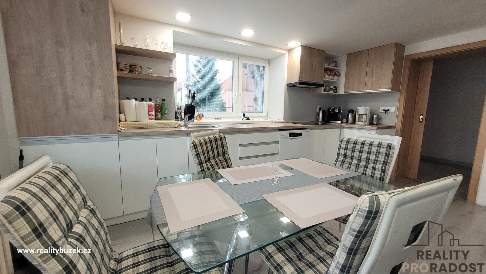 Prodej rodinný dům - , Horní Újezd, 210 m²