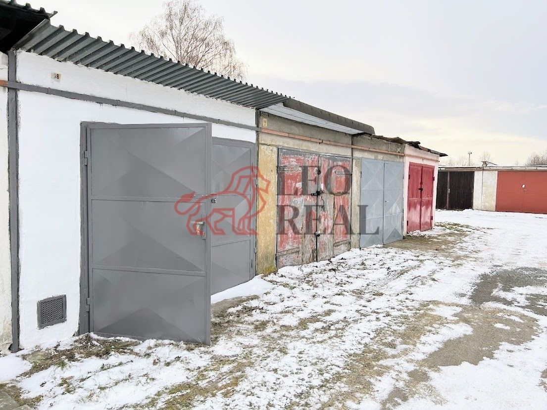 Prodej garáž - Bochenkova, Opava, 16 m²