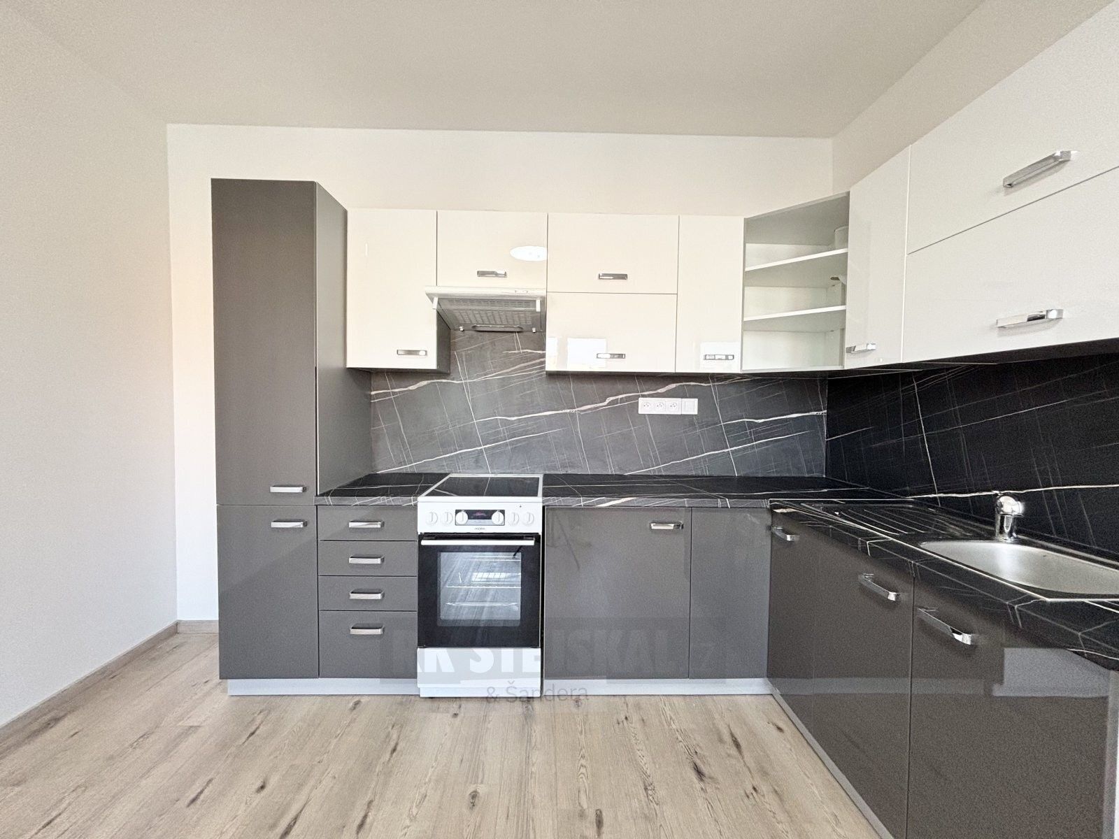 2+kk, N. Frýda 1248, České Budějovice, 42 m²