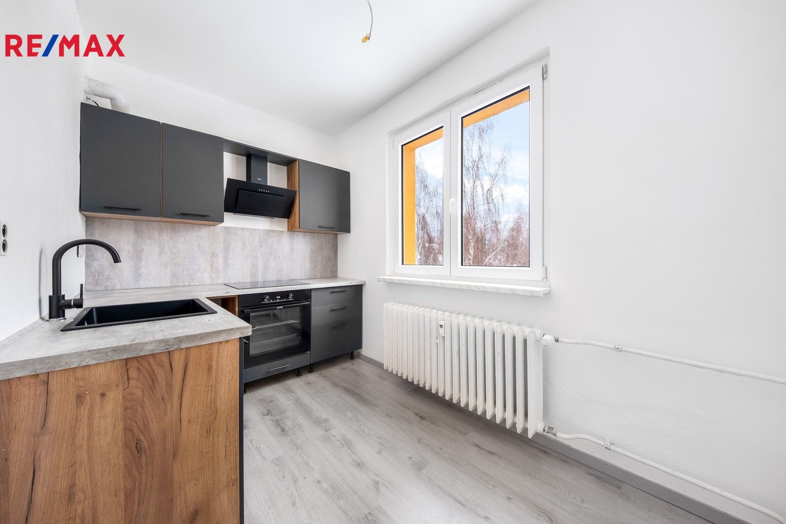 Prodej byt 2+1 - Sídliště 668, Rotava, 57 m²