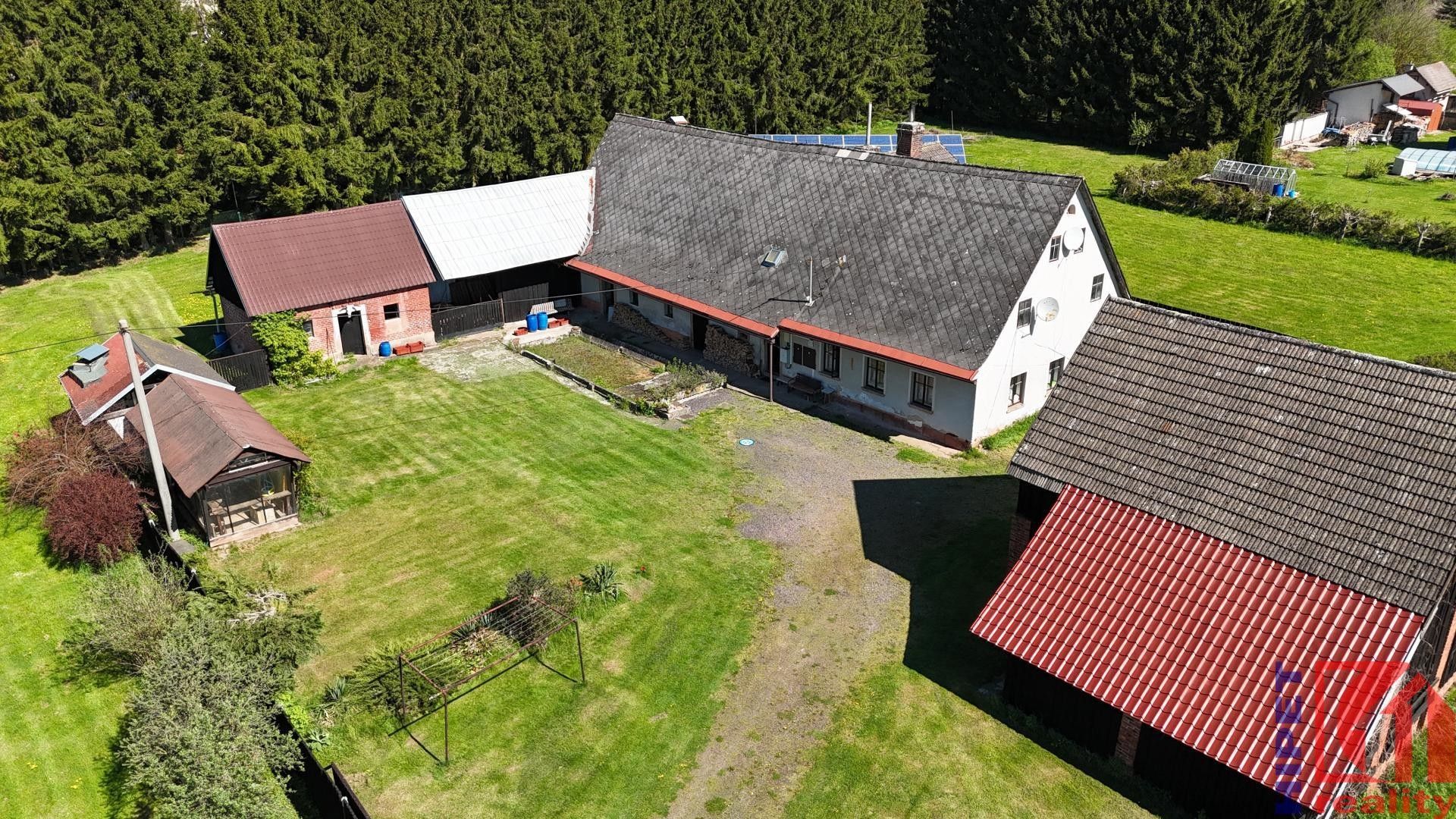 Rodinné domy, Vlčice, 180 m²