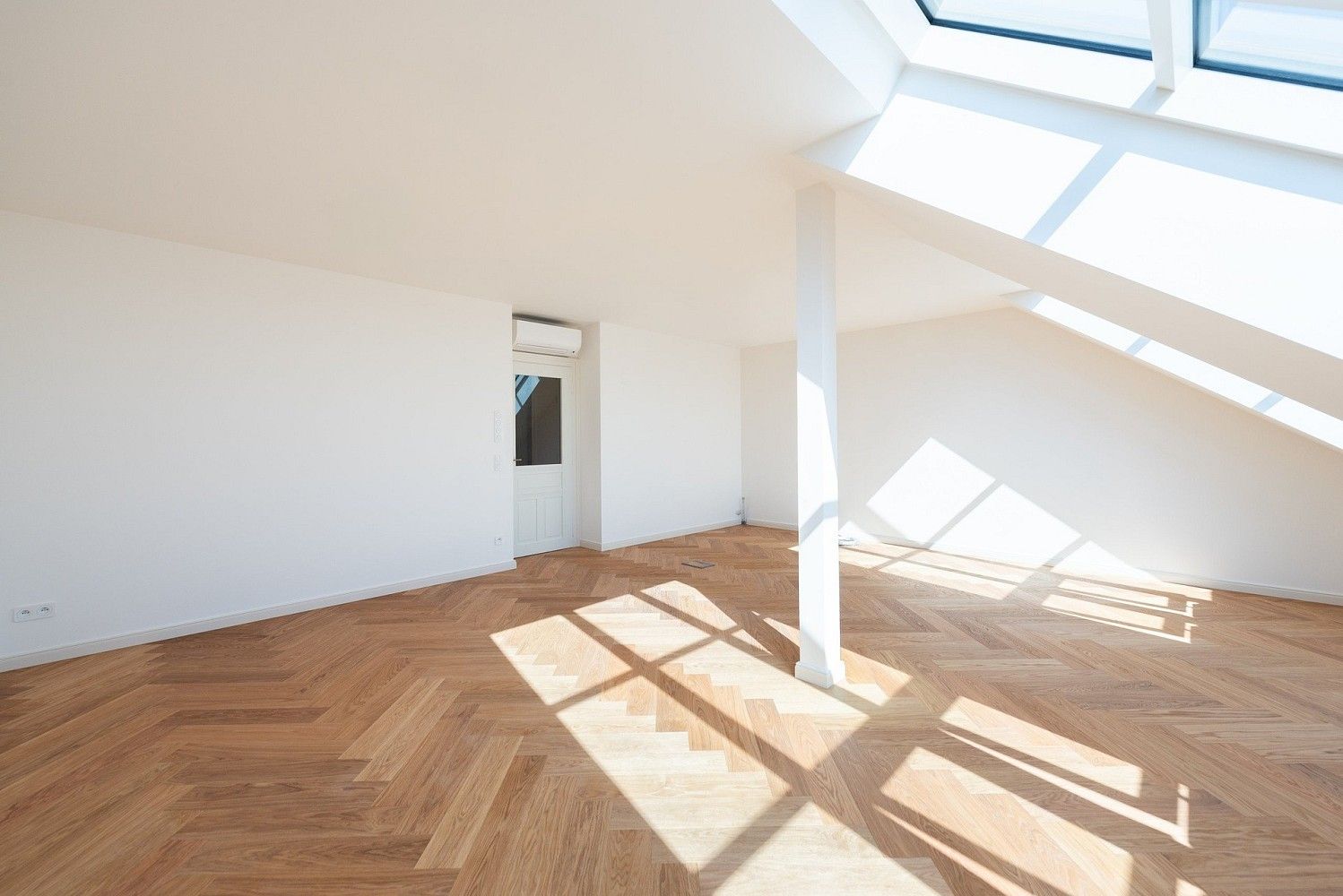 Byt 2+kk · 88 m² · Praha - Vinohrady, okres Praha 2, Hlavní město Praha - 3