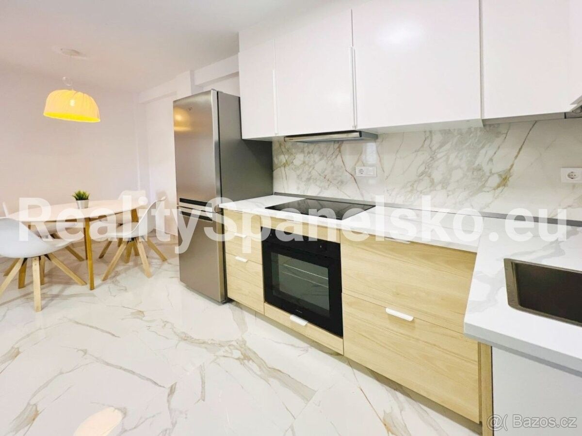 Prodej byt - 987 66, Zahraničí