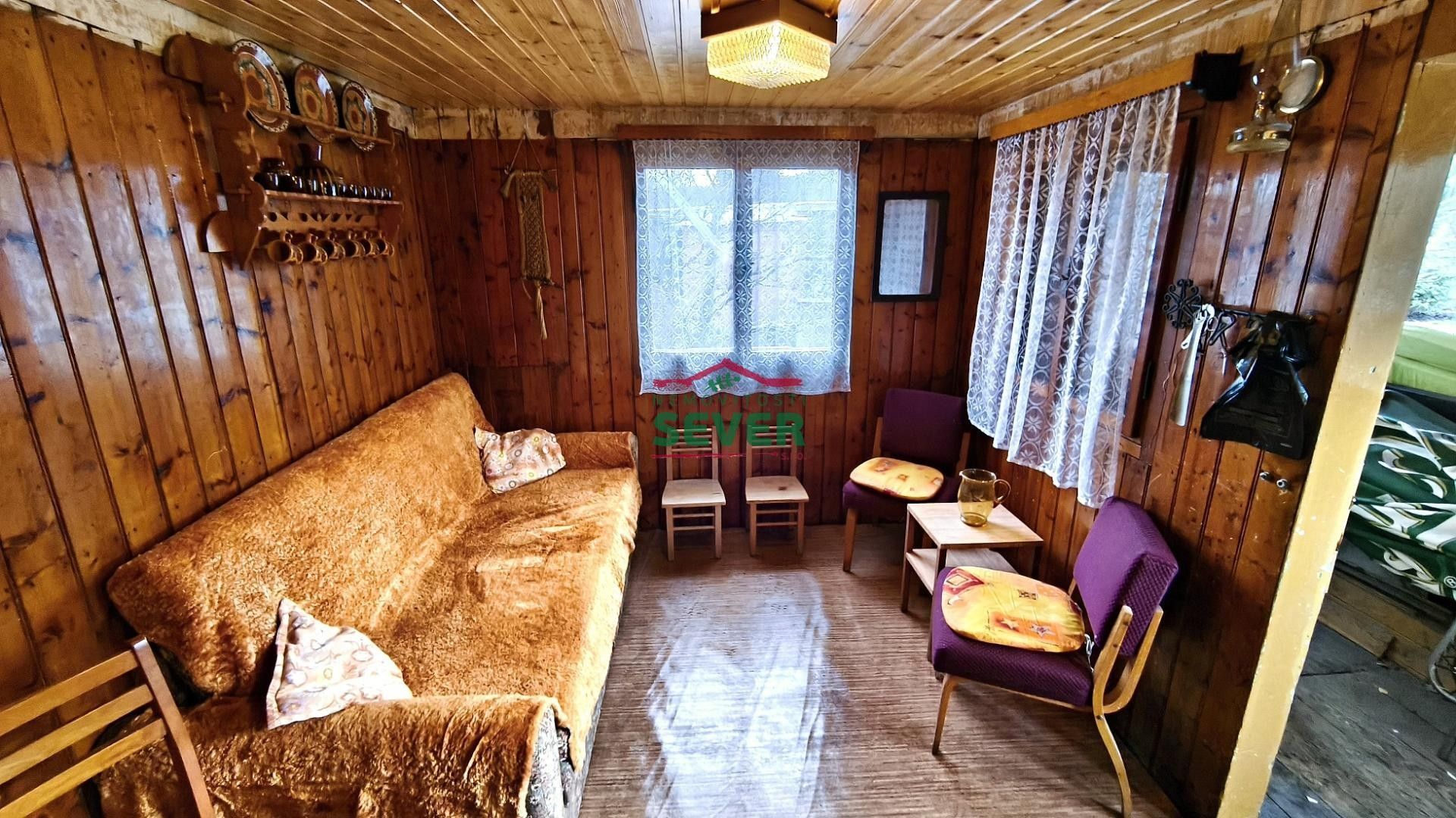 Zahrada · 326 m² · Teplice - 4