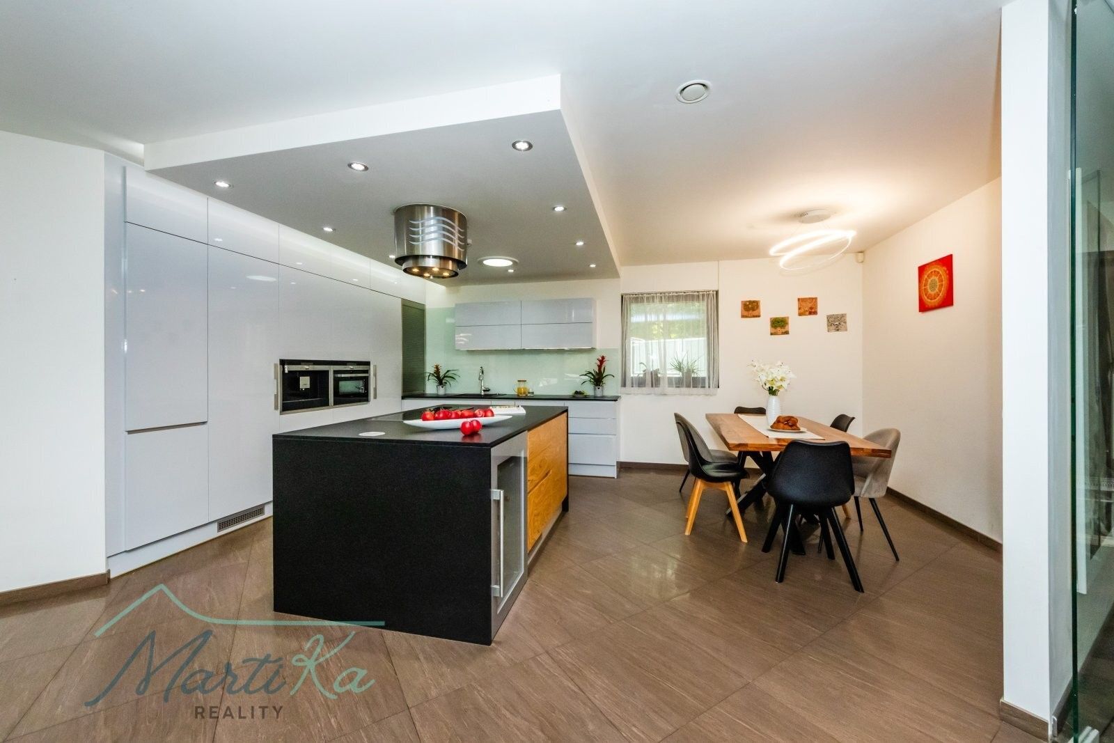 Prodej rodinný dům - Skalecká 1564, Mníšek pod Brdy, 220 m²